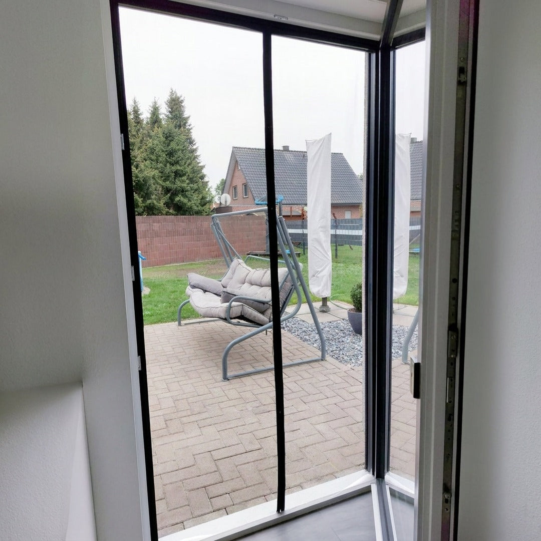 Magnetiskt Myggnät för Dörren – Stänger automatiskt, släpper in luften