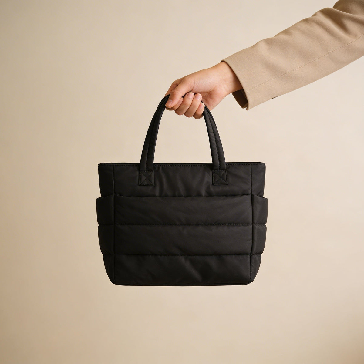 PuffyTote™ – Stilren, rymlig & multifunktionell väska