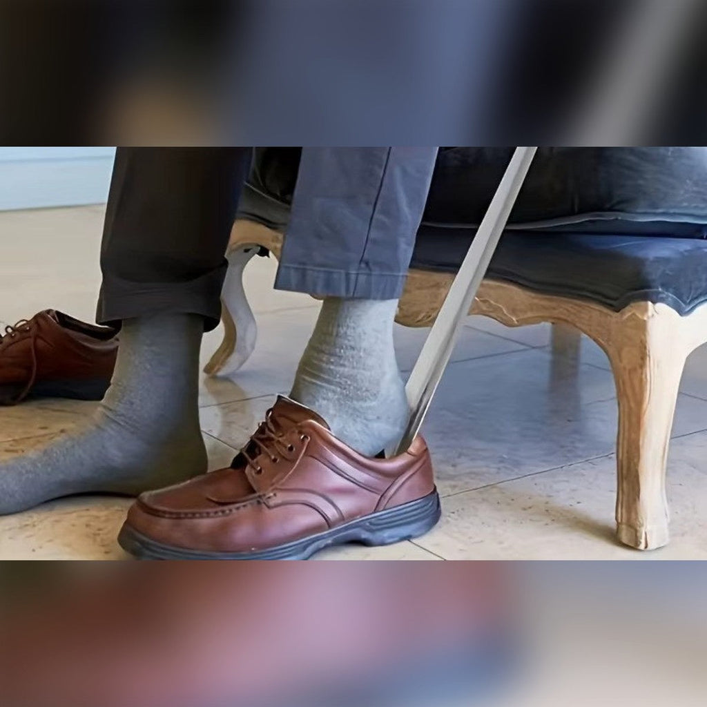 Skohorn i rostfritt stål – 42 cm med svart handtag