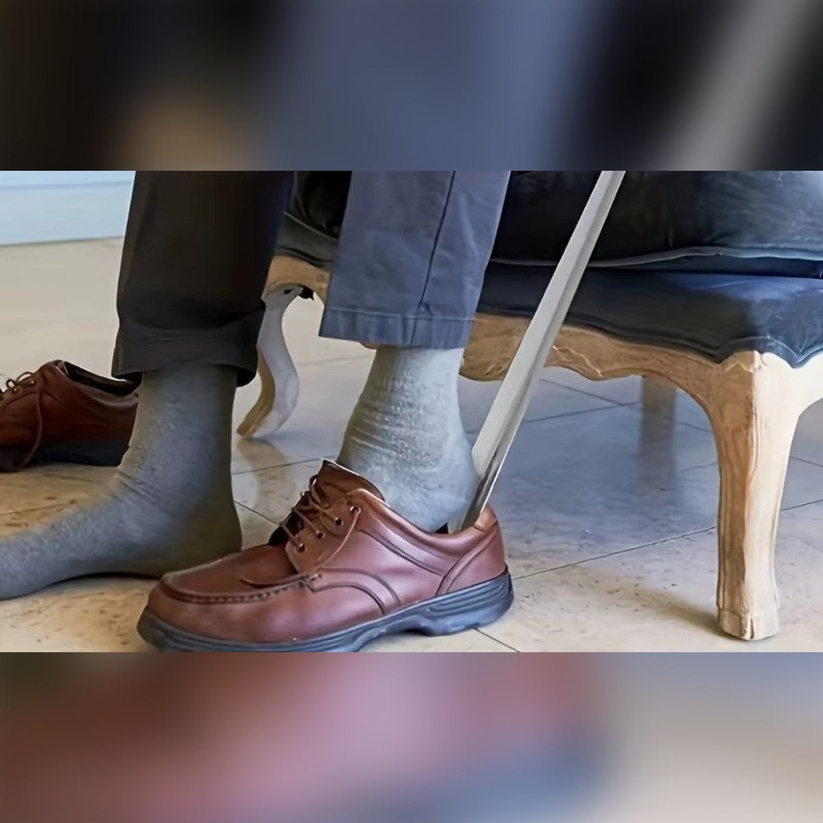 Skohorn i rostfritt stål – 42 cm med svart handtag